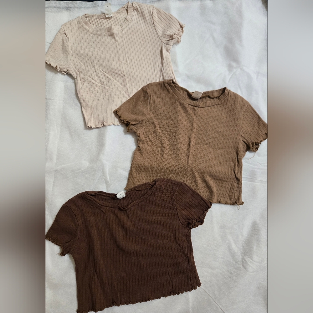 SHEIN Kids Ribbed Short Sleeve Tops 3 Pack- Cream, Tan, and Brown